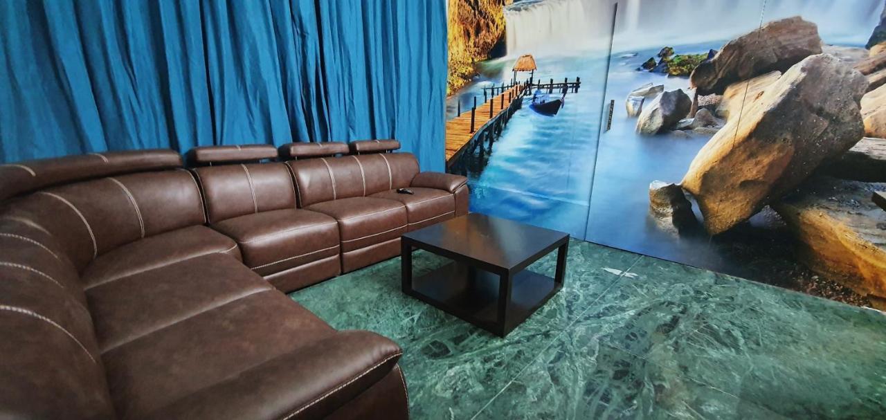 Shree Suites Kuttalam  Luaran gambar