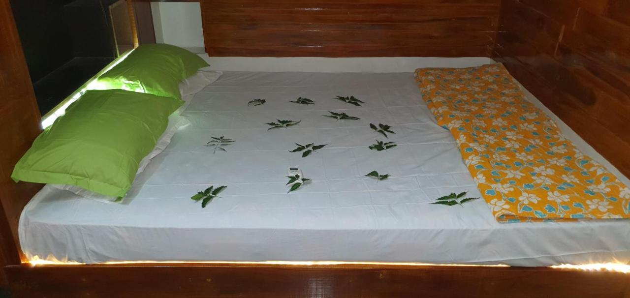 Shree Suites Kuttalam  Luaran gambar