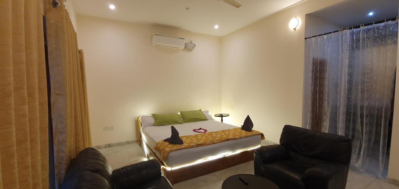 Shree Suites Kuttalam  Luaran gambar