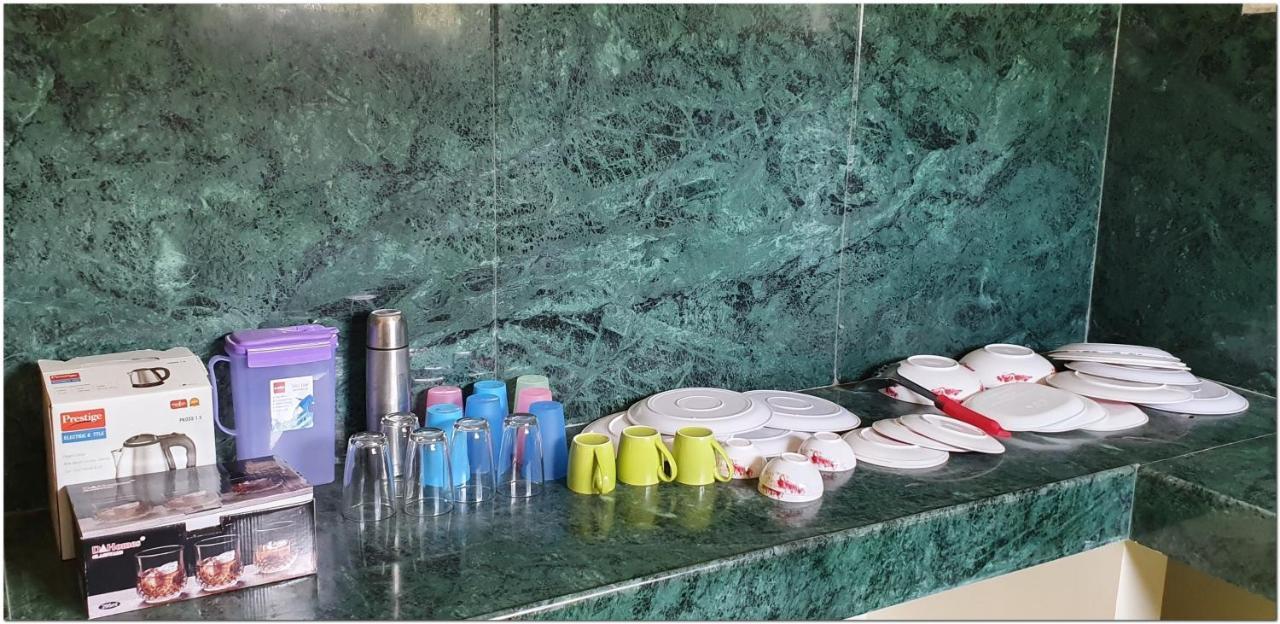 Shree Suites Kuttalam  Luaran gambar